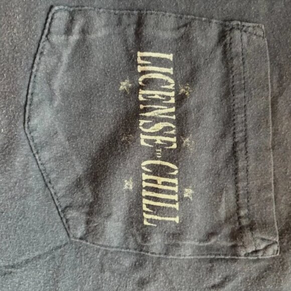 Margaritaville “License to Chill” Graphic T-Shirt – USA Classic Car Design - Picture 3 of 5